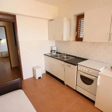 One-bedroom Near Sea 6