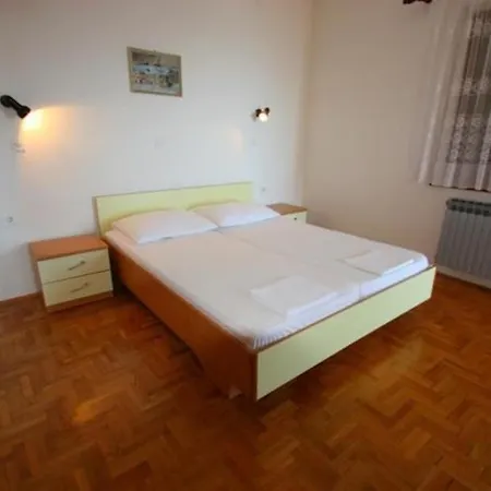 One-bedroom Near Sea 6 דירה נובי ווינודולסקי